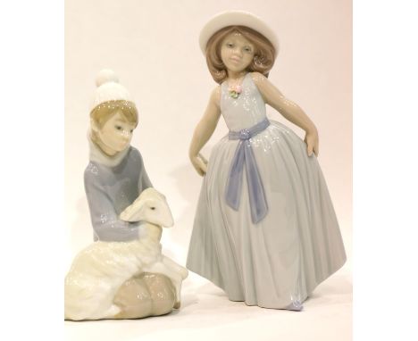 LLadro girl with a lamb and a further Lladro girl. No damage. P&amp;P Group 3 (£25+VAT for the first lot and £5+VAT for subse