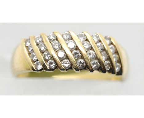 Ladies 18ct gold 32 stone diamond pave set ring, size N, 4.4g. P&amp;P Group 1 (£14+VAT for the first lot and £1+VAT for subs