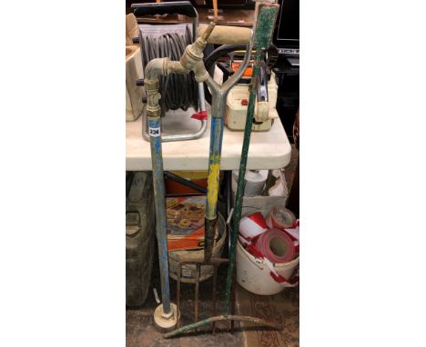 SITE STAND PIPE AND VALVE TURNING KEY