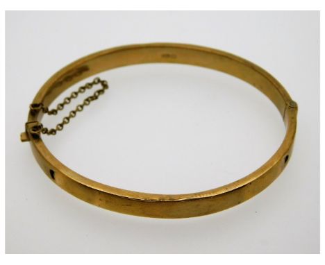 An antique 9ct gold bangle a/f, internal measurement 61 mm wide, 8.8g