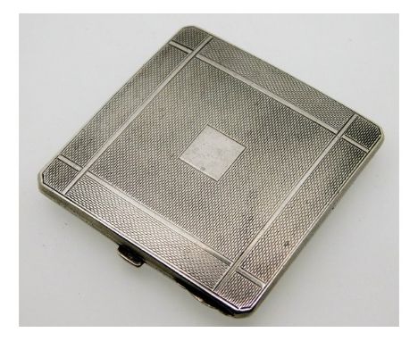 A 1937, Birmingham silver ladies compact by Crisford &amp; Norris Ltd. 63.8g 