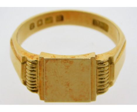 A mid 20thC. 18ct gold signet ring, 8.7g, assayed 1954, London, size T 