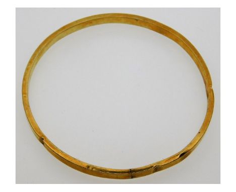 An antique 9ct gold bangle, internal diameter 76mm, 8.2g, a/f