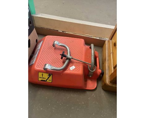 Anchorman safety ladder