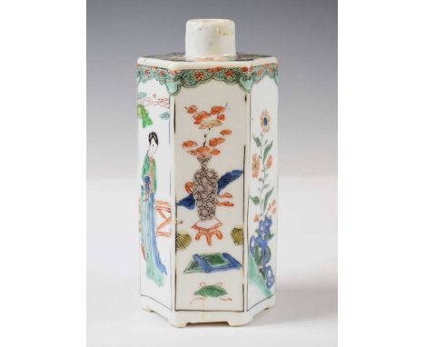 18th Century Chinese Famille Verte porcelain hexagonal tea caddy, decorated with three pairs of panels depicting a figure by 
