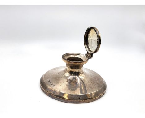 A silver inkwell A J Pepper &amp; Co Ltd Birmingham, 1915. 244gms all in.