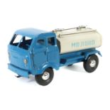 Milch-LKW Russland, gemarkt "CiM",
