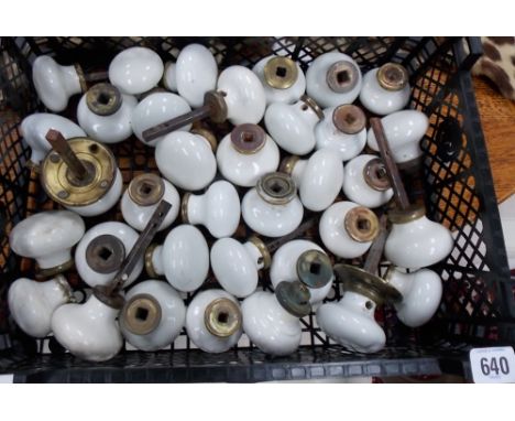 Quantity of white ceramic door knobs