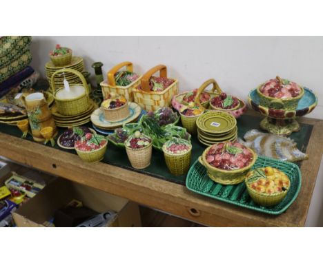 A quantity of Sarreguemines pottery