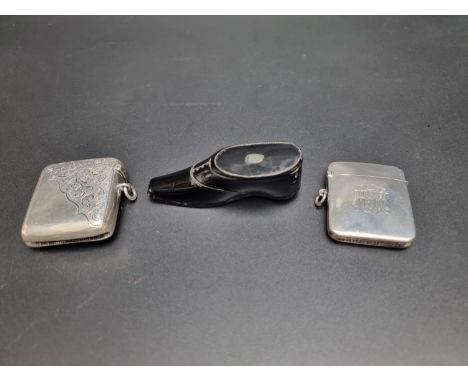 A silver vesta case, by Deakin &amp; Francis, Birmingham 1911; together with another silver vesta case, by William Neale, Che