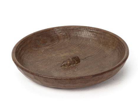 A ROBERT 'MOUSEMAN' THOMPSON WORKSHOPS OAK FRUIT BOWL
Circular with azded surface and central mouse signature
27cm diameter
C