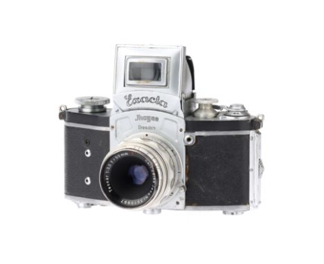 A Jhagee Kine Exakta (Exacta) Model C 35mm SLR Camera, chrome, body G, shutter working, speeds not tested, some wear to body 