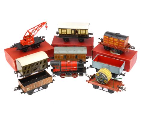 Hornby Guage O Engine &amp; Rolling Stock Comprising of an unboxed Hornby clockwork engine, a boxed No.1 Crane Truck, a boxed