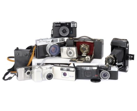 A Mixed Selection of Cameras comprising a Zeiss Ikon Nettar 515/2 folding camera, a Kodak No.2 Folding Pocket Brownie, lens m