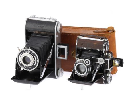 A Zeiss Ikon Super Ikonta 531 Folding Medium Format Camera, black, body G, viewfinder missing glass, bellows G, shutter worki