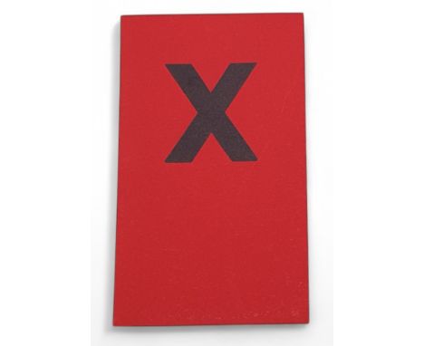 Rob van Essen: X. Groningen: Artistiek Bureau, 2019. In papieren omslagje met de titel op de rug. De tekst werd met de hand g