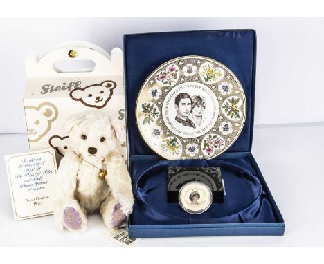 A Steiff limited edition Diana Memorial Teddy Bear, 110 for the year 2007, in original box; a Diana Princess of Wales Five Cr