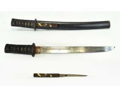 Japanese 19th Century Period - Edo Tanto Dagger and Scabbard. The Hardened Leather Scabbard with Applied and Inlaid Gold Deco