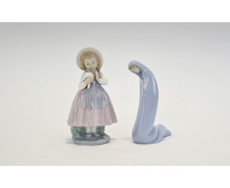 Lladro Figure's ( 2 ) In Total. 1/ Madonna - Model No 4534. Issued 1909 - Retired. Height 6.5 Inches, Mint Condition. 2/ Nao 