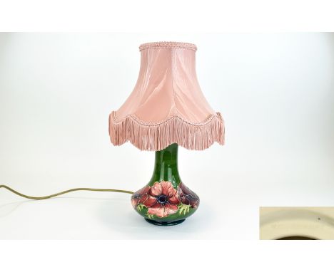 Moorcroft Tubelined Squat Shaped Lamp Base and Shade ' Anemone ' Design. c.1975 - 1990's. Designer W. Moorcroft. 14 Inches Hi