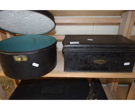 VINTAGE METAL HAT BOX TOGETHER WITH A FURTHER SMALL METAL BOX MARKED 'DEKKERD' (2)