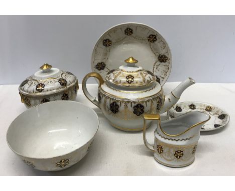 Teapot, sucrier, bowl, jug and stand, circa 1800. Condition ReportRubbing to gilt, otherwise good condition.&nbsp;