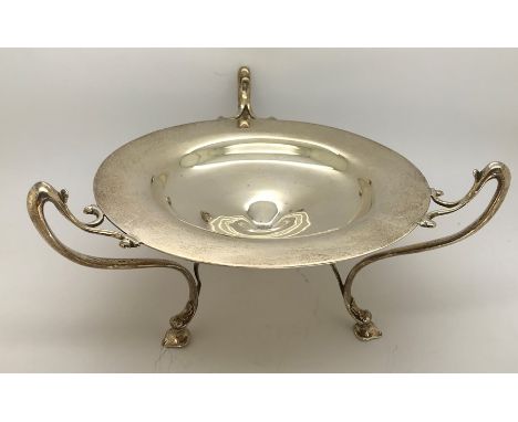A silver Art Nouveau style tazza, marks rubbed, possibly Birmingham 1906. 304gms. 