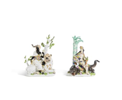 Paire de statuettes en porcelaine de Meissen représentant les allégories de l'Afrique et l'Amerique, circa 1745-50A pair of M