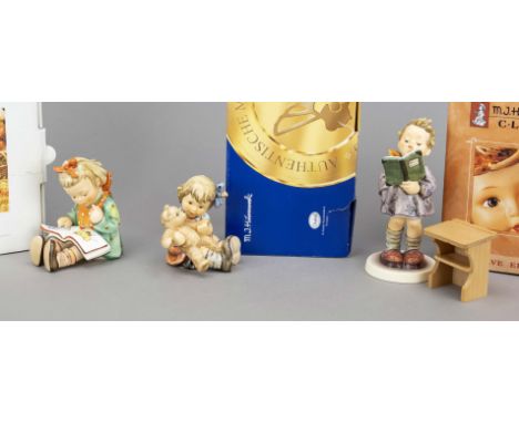 Konvolut aus 3 Hummelfiguren, Goebel, darunter: ''Zwei gute Freunde'', Erste Ausgabe 2006, 2005, sign., polychrom bemalt, Mod
