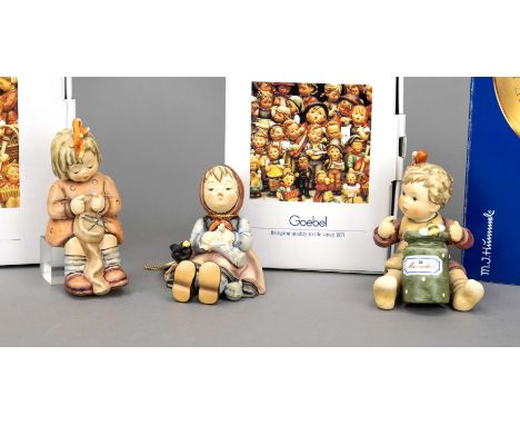 Konvolut aus 3 Hummelfiguren, Goebel, darunter: ''Strickliesl'', sign., polychrom bemalt, Modellnr. 69, H. 9 cm; ''Für Vati''