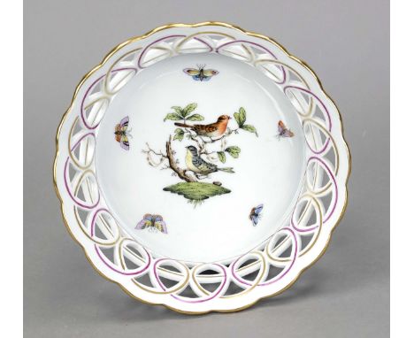 Runder Durchbruchkorb, Herend, Marke nach 1967, polychrom bemalt, Dekor Rothschild, durchbrochene Wandung, mit Staffage in Go