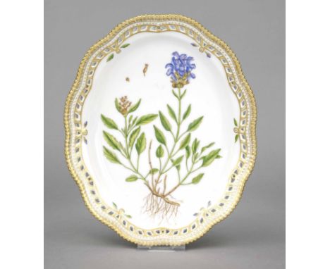 Ovale Schale aus dem Service Flora Danica, Royal Copenhagen, Marke 1969-73, 1. W., Entwurf von Johann Christoph Beyer 1790 au