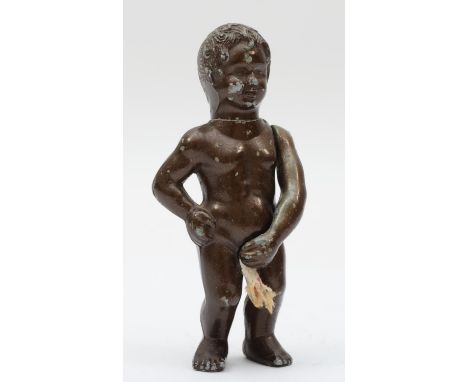 A novelty cold painted metal petrol lighter, in the form of a boy urinating, 77mm 
