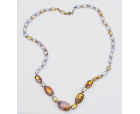 A vintage foiled glass bead necklace, 14K gold clasp, 26cm 