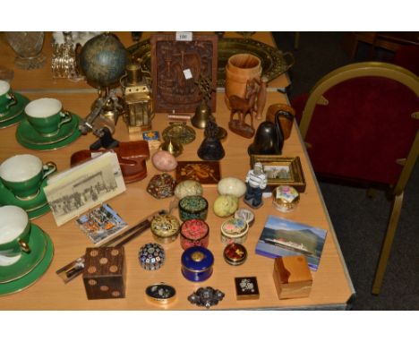 Boxes and Objects - trinket boxes, jewelled, gilt metal, marbled eggs, treen;  etc 