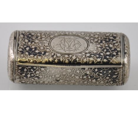 A 19th Century French silver snuff box decorated with ivy leaves, 7cm (bears remnants of black enamel)