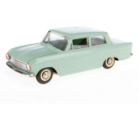 Gama Opel 461, Kunststoff/Blech, Friktion, L 20,5, Z 3