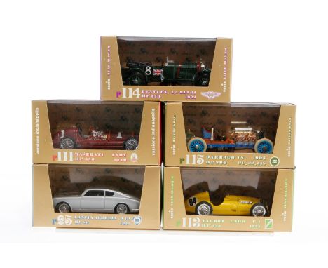 5 Brumm Modellfahrzeuge 95, 111, 113, 114 und 115, Maßstab 1:43, Alterungsspuren, je im OK, Z 2