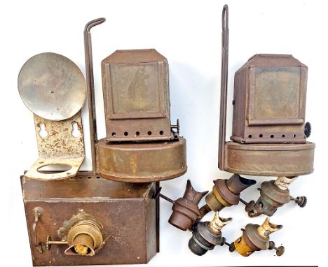 A box of Lamp Spares to include x2 BR(E) flip up Reservoirs with burners as used in BR(E) Loco Headlamps; a larger Reservoir 