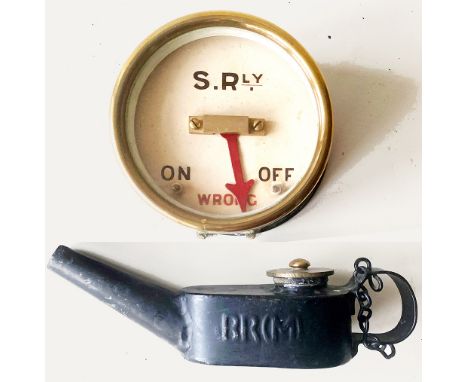 Southern Railway brass cased Signal Repeater together with a small BR(M) Flare Lamp. (2 items)
