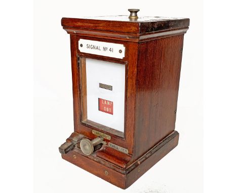 GWR wood cased Lamp Repeater in excellent and complete ex box condition. Ivorine plate shows SIGNAL N0 41.