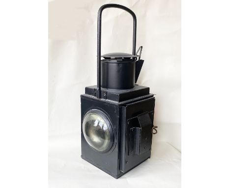 BR Guards Van Lamp complete together with a pair of GWR cast iron, D Type Wagon Plates 80807 and 144987. Additionally, a Brit