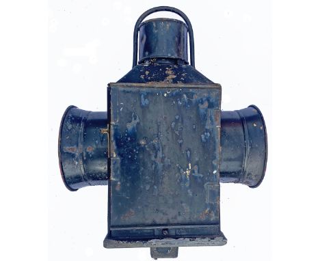 BR(M) double bullseye Crossing Lamp complete with reservoir and mounting plate.