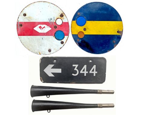 A pair of BR enamel Shunting Signal Discs together with a couple of identical 14.75in BR Shunting Horns and an enamel Signal 