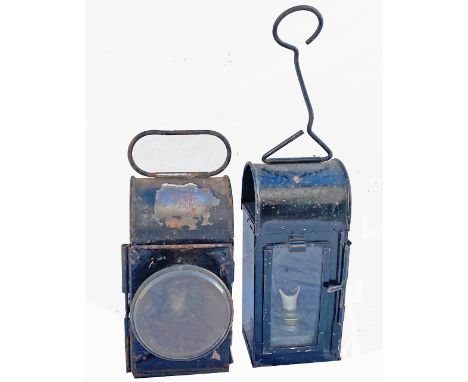 GWR Lorry Lamp with GWR reservoir and burner, together with a BR(E) Gauge Glass Lamp. (2 items)