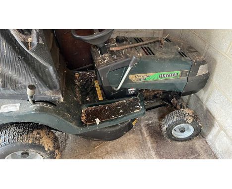Hayter Heritage 13/30 Ride/on Lawn Mower Tractor 2004