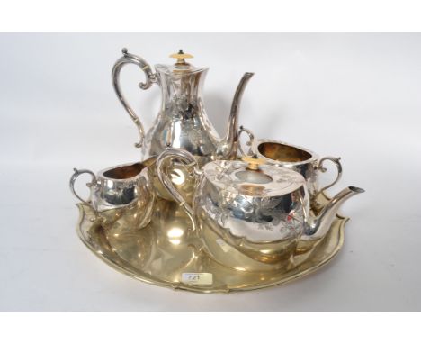 A good early 20th century Elkington & Co silver plated tea service comprising teapot, creamer, sugar bowl etc. Together with 