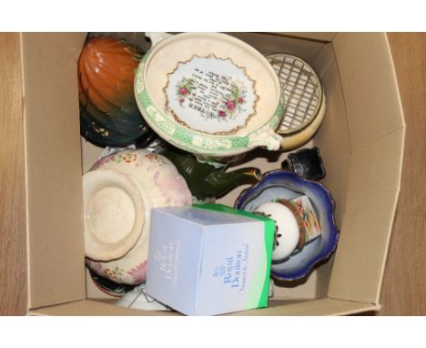 Box of miscellaneous china, rose bowl, pendant lamp etc