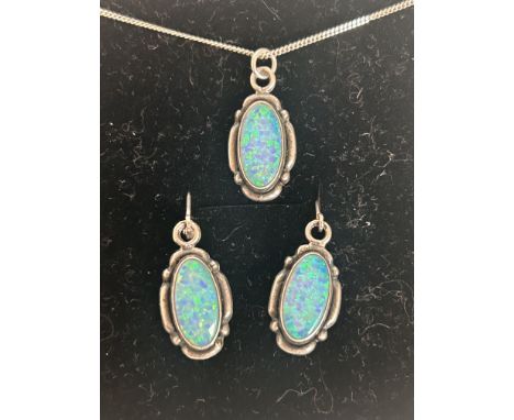 Silver opal necklace & earrings 