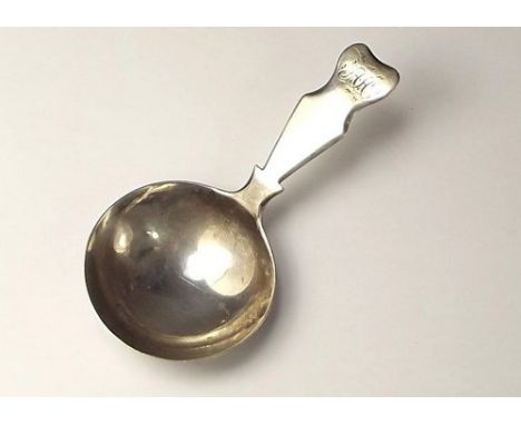 CADDY SPOON.
A George III silver caddy spoon. London 1808. CONDITION REPORTS: This caddy spoon is in good, clean condition. T